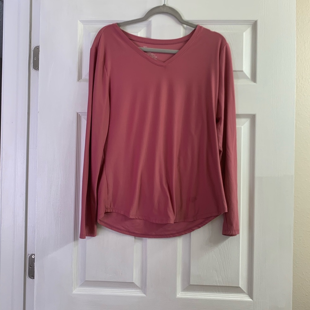 Pinkish reddish shirt